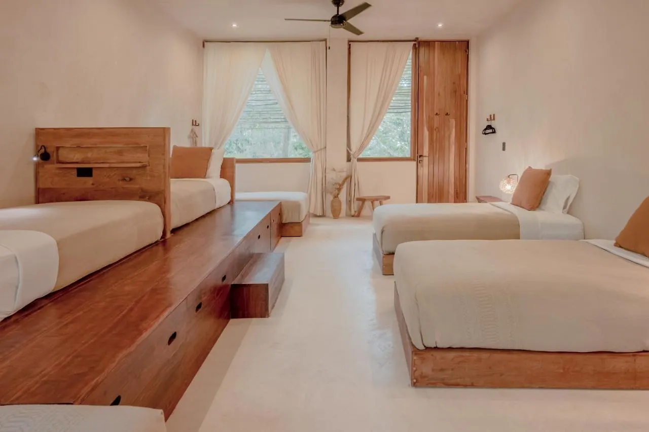 Naum - Secluded Villa With Private Cenote تولوم